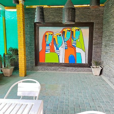 Aakritii Hotels Gurgaon Extérieur photo